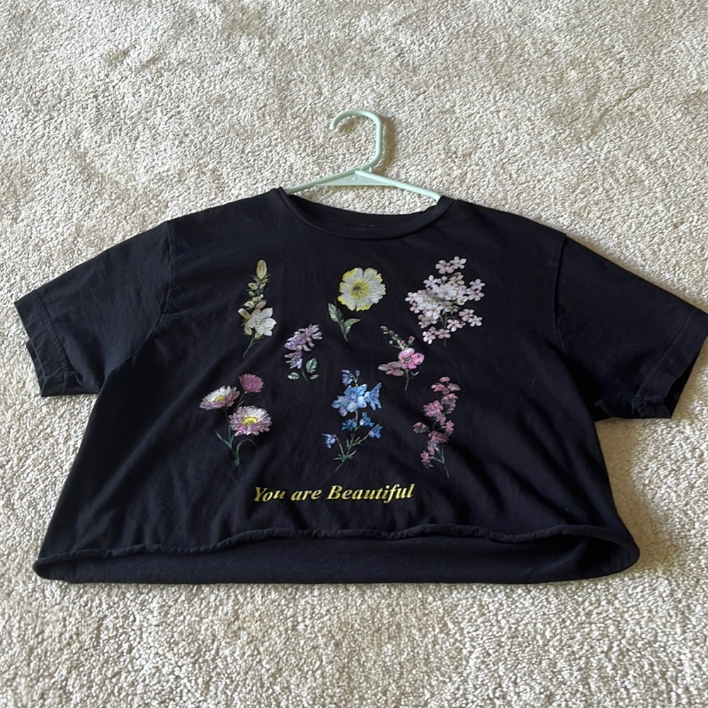 Cropped Inspirational Graphic Tee